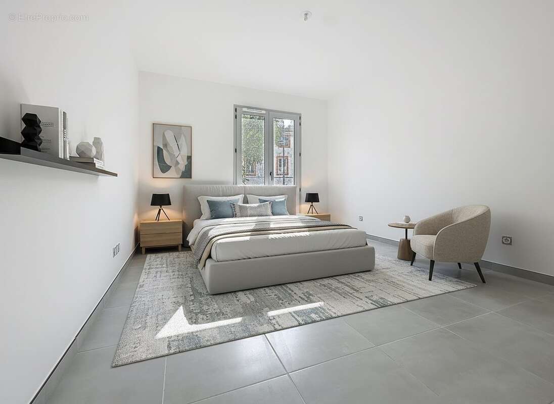 Appartement à FLASSANS-SUR-ISSOLE