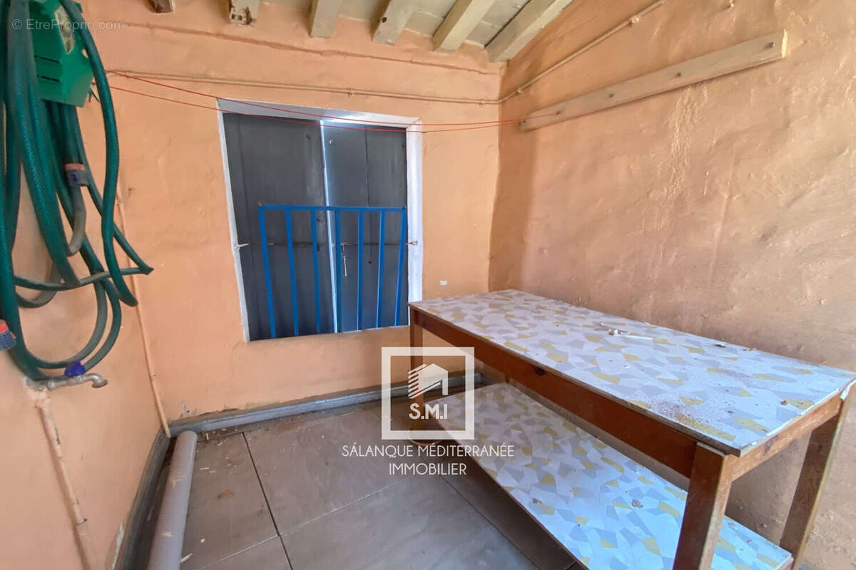 Maison 69 m² à Saint-Laurent-De-La-Salanque  - photo 6