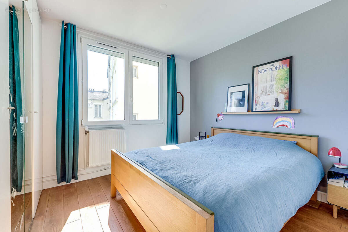 Appartement à PARIS-20E