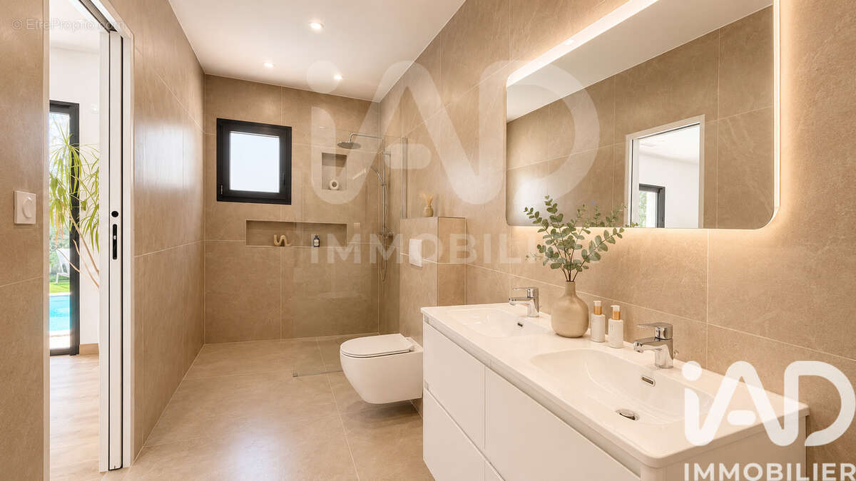 Photo 8 - Maison à NIMES