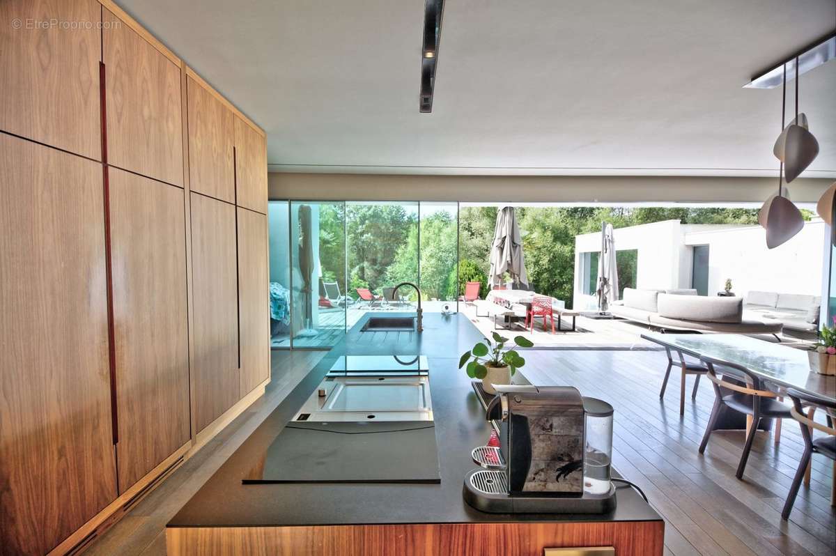 Christine &amp; Marc Stanord Palmer Immobilier - Maison à BIEVRES