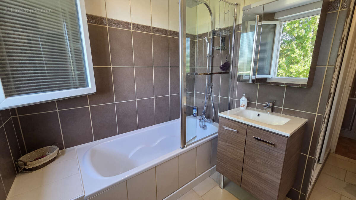Appartement à BOISSY-SAINT-LEGER