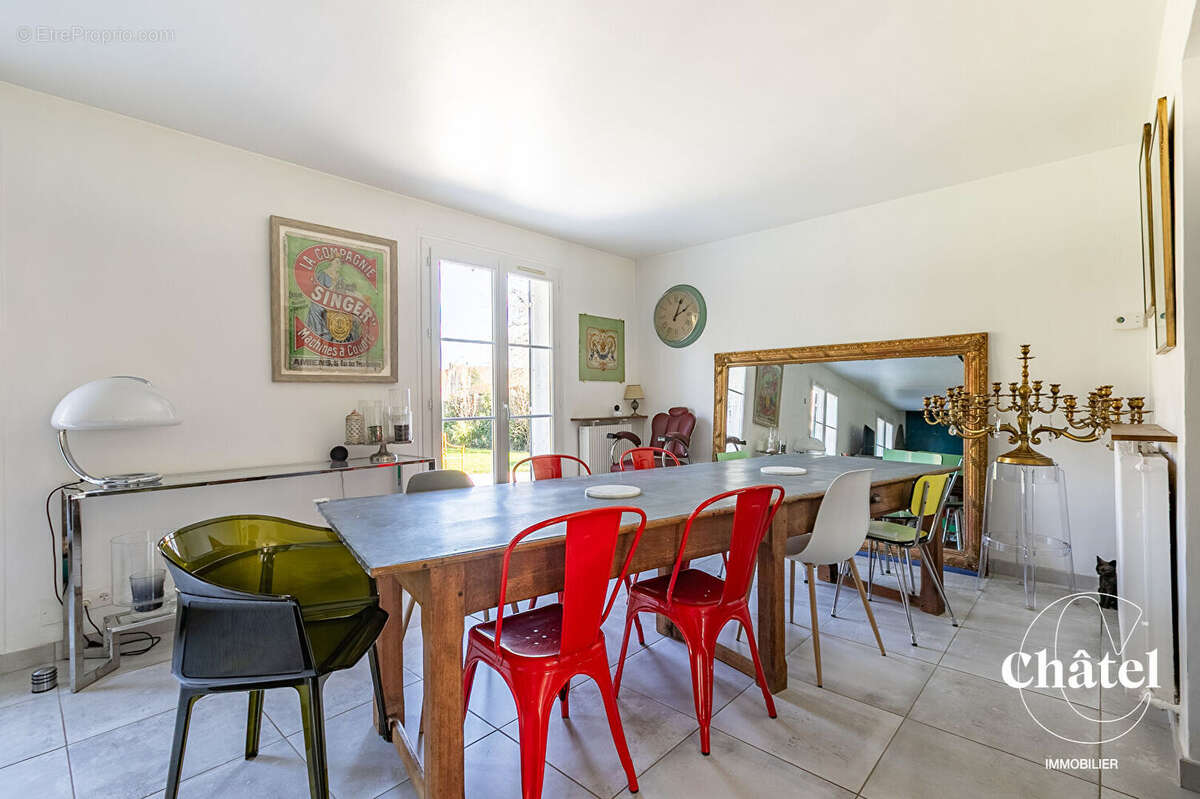 Maison à PLAILLY