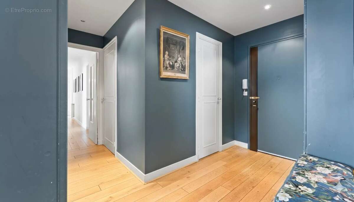 Appartement à GARCHES