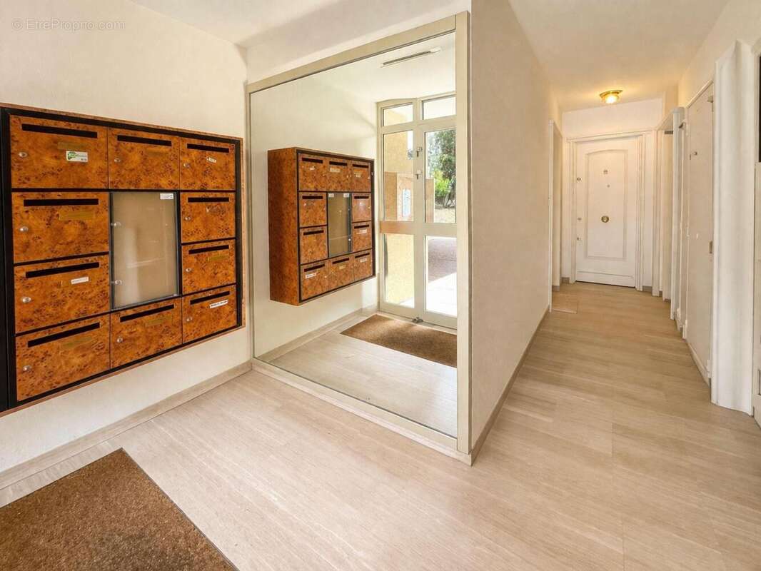   - Appartement à NICE