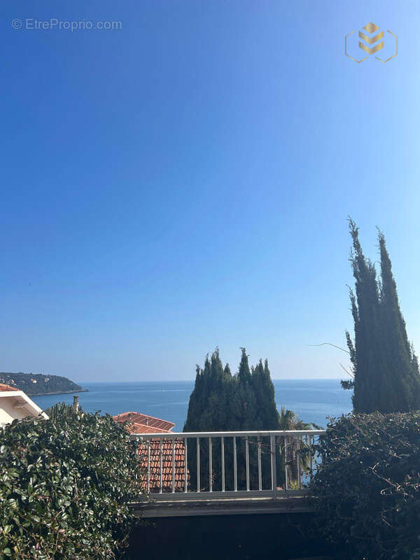 Appartement à ROQUEBRUNE-CAP-MARTIN