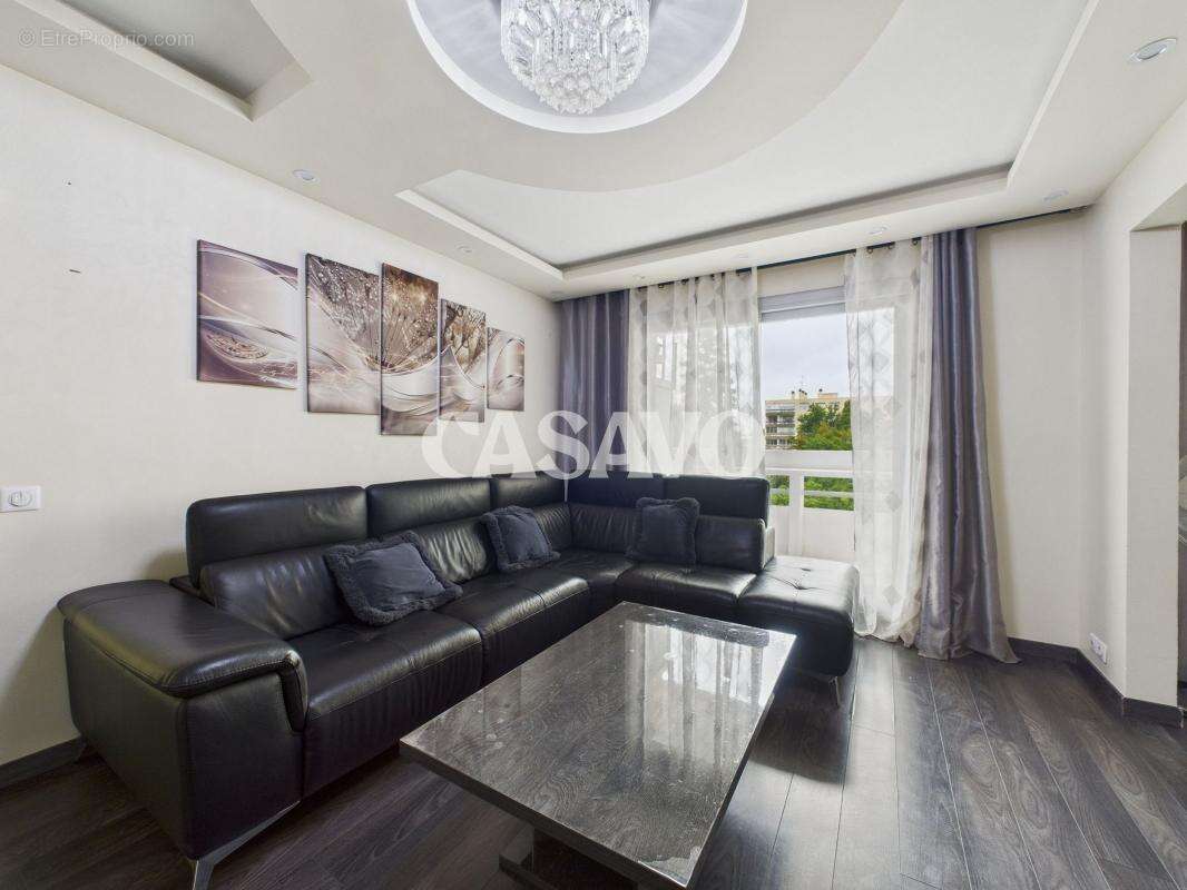 Appartement à DECINES-CHARPIEU