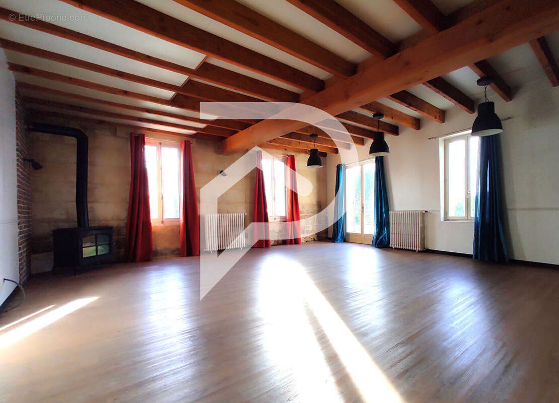 Maison en pierre à St Martin du Bois - photo 3