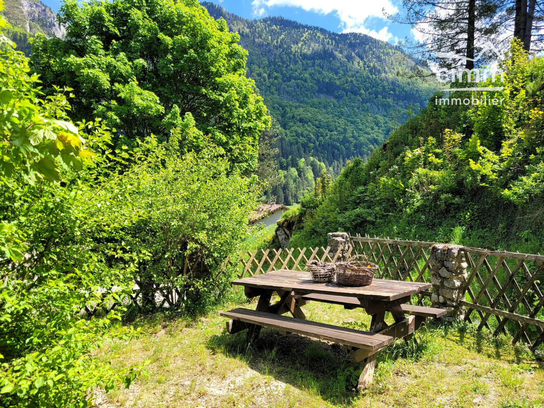 Maison 354 m² à Saint-Agnan-En-Vercors  - photo 4