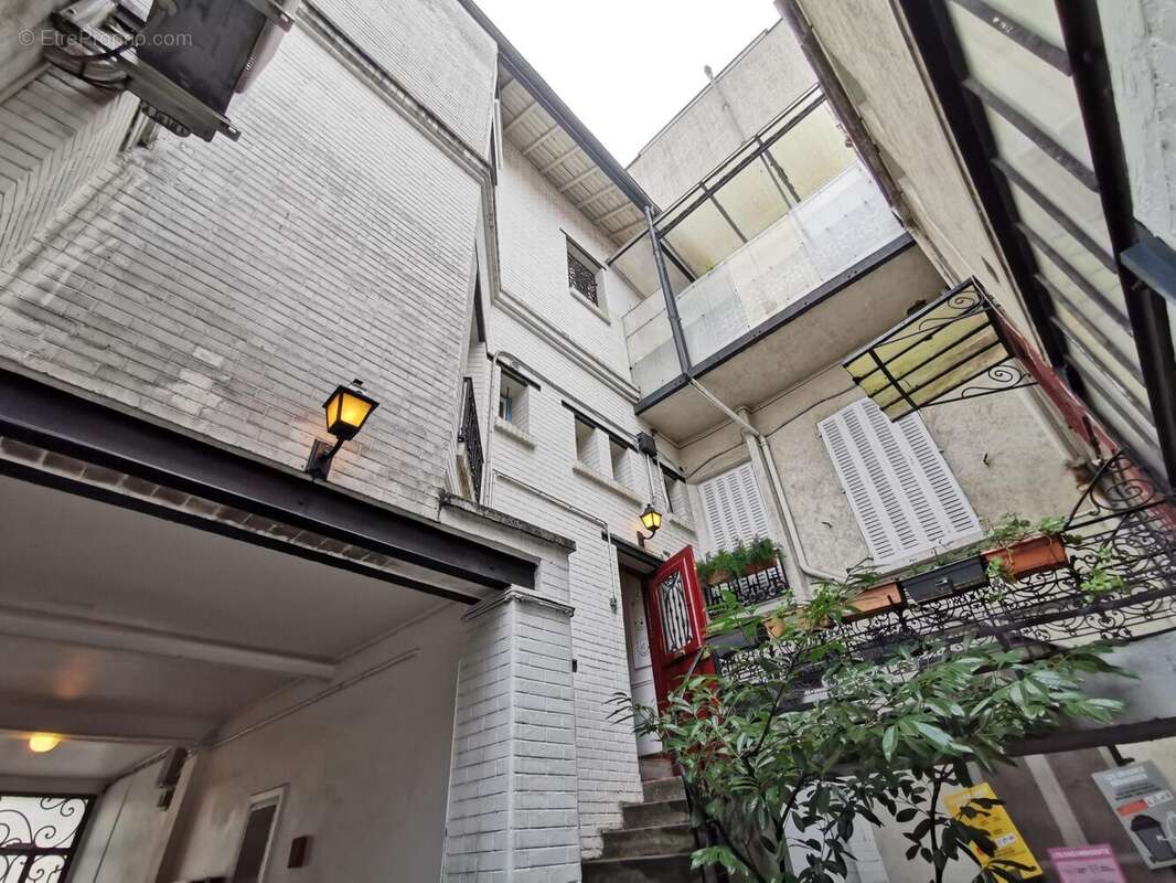 Appartement à SAINT-OUEN