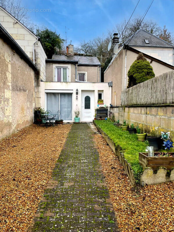 Maison à MONTRICHARD