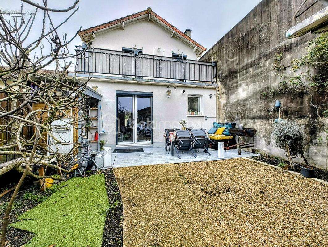 Maison à BAGNEAUX-SUR-LOING