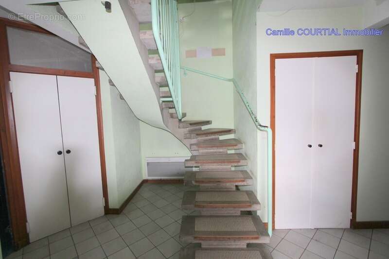 Appartement à VERNOUX-EN-VIVARAIS