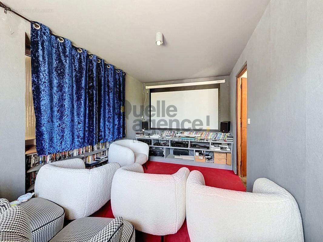 Maison 16 pièces de 292 m2 à Audierne - DPE B - photo 7