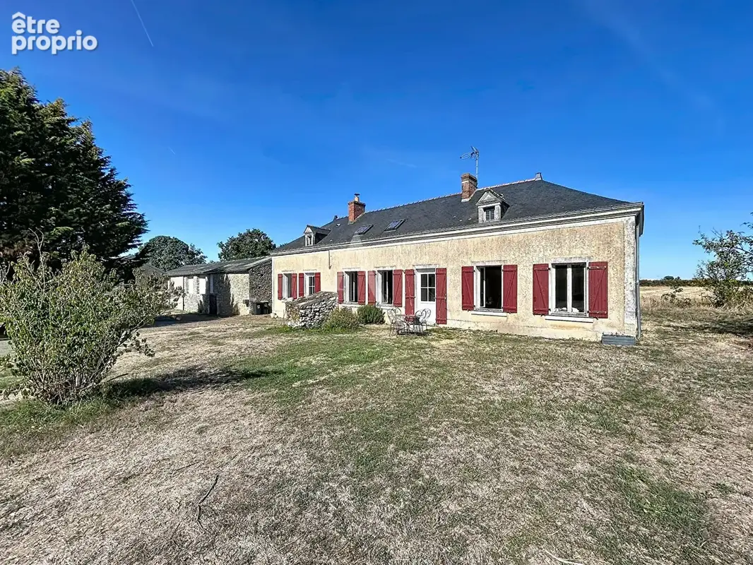 Photo Maison à Montilliers au prix de 234 300€