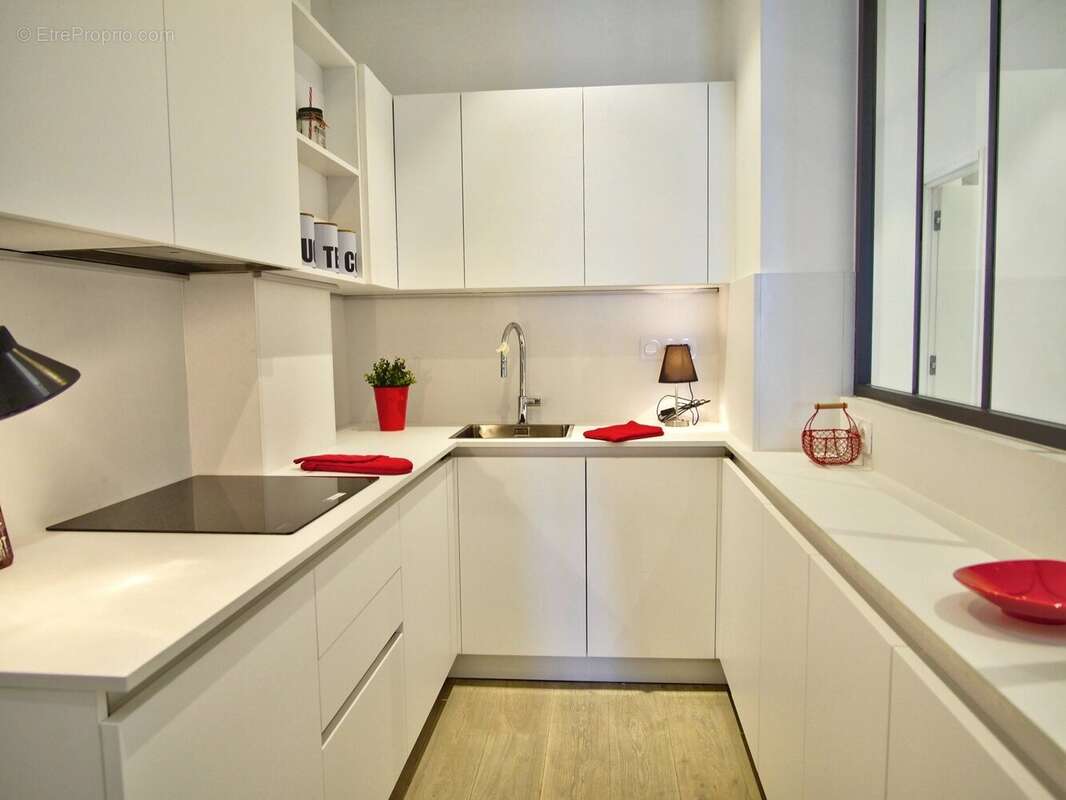 Cuisine Parquet - Appartement à NICE