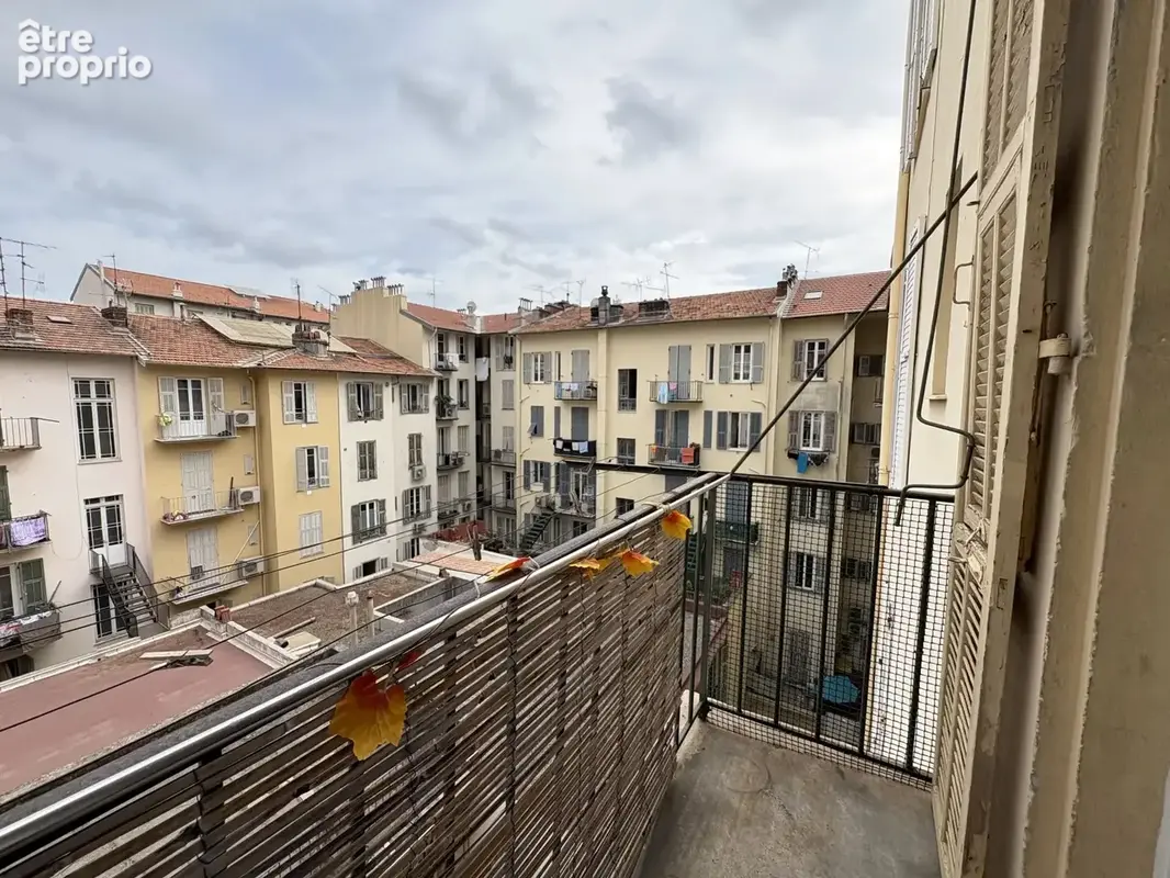 3p - Nice Riquier/Port - Opportunité à rénover - photo 12