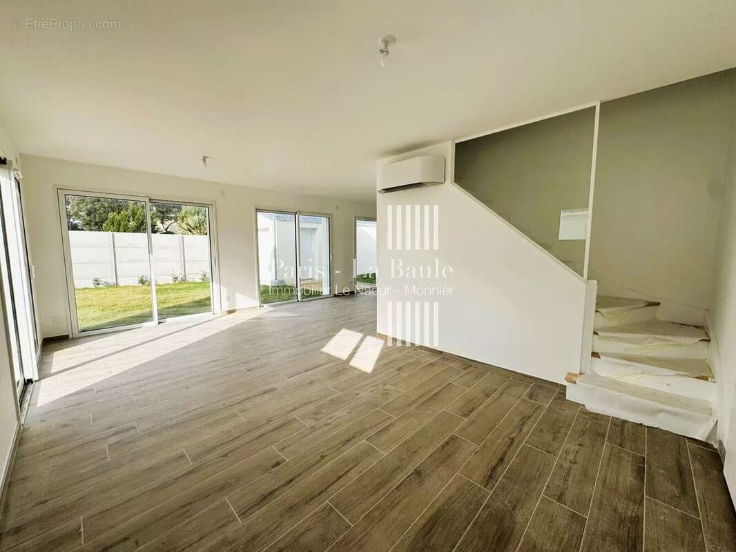 Maison à LE POULIGUEN