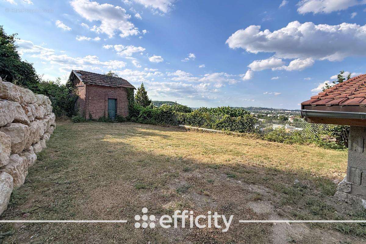 Maison 125 m² à Givors  - photo 18