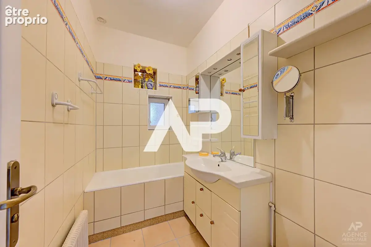 Maison Rueil Malmaison 5 pièce(s) 104 m² - photo 6