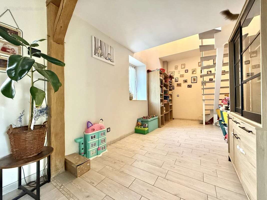 Maison à PACY-SUR-EURE