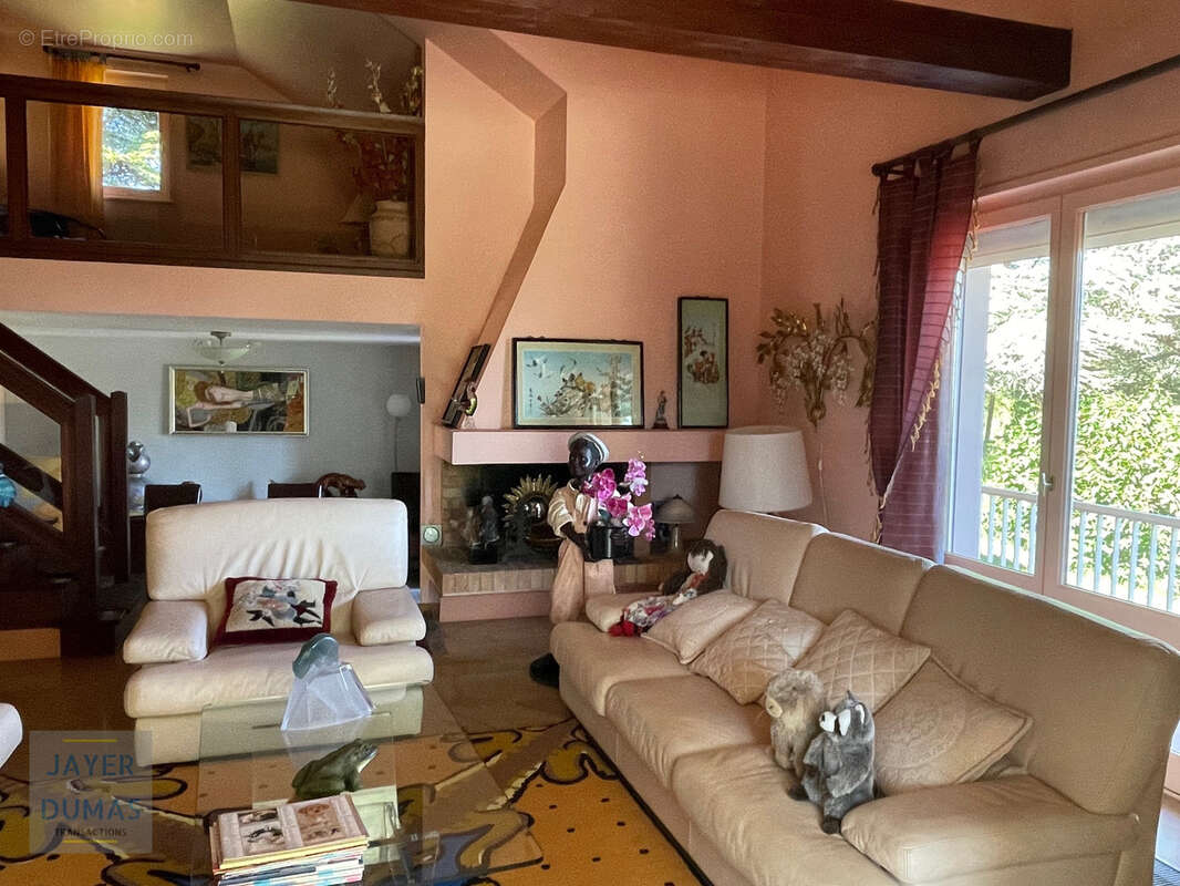 Maison à GIVRY