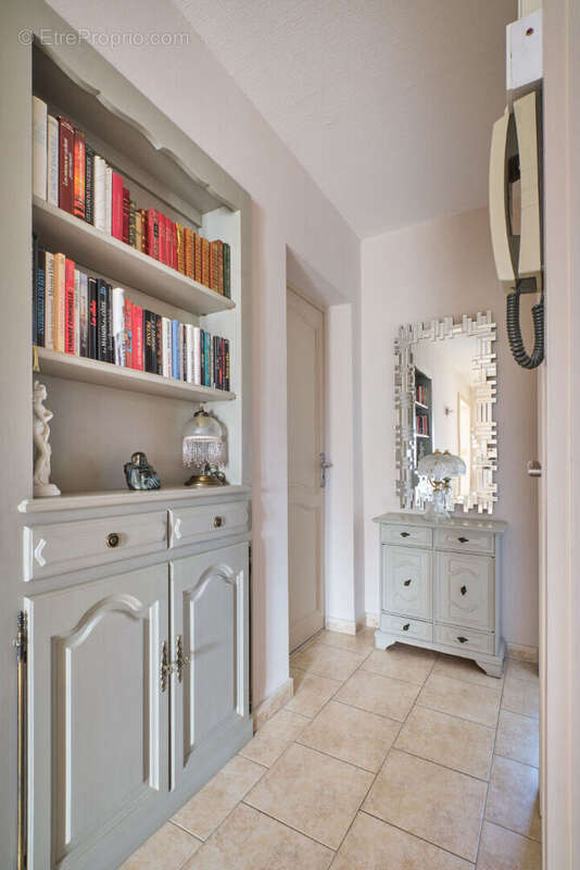 Maison à CRANVES-SALES