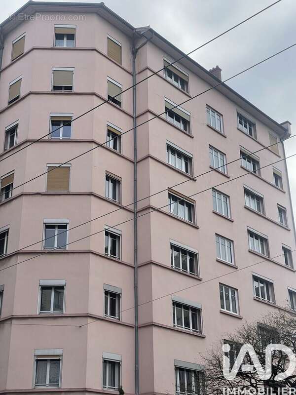 Photo 2 - Appartement à LYON-4E