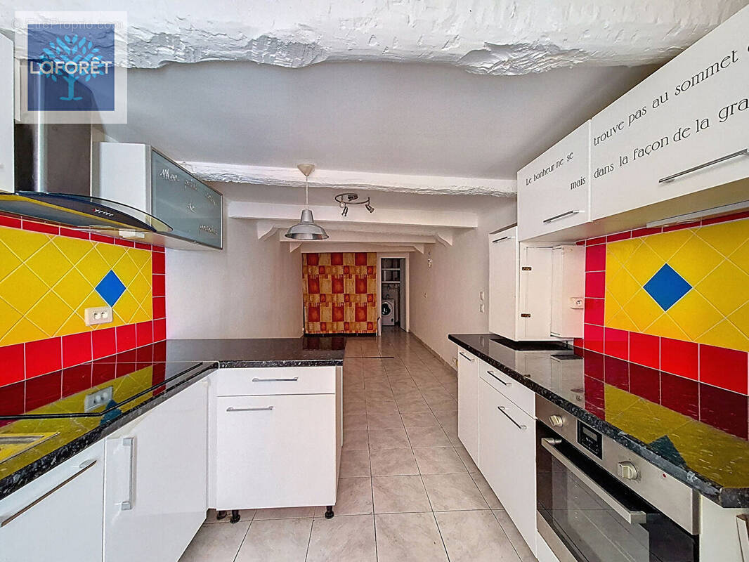 Appartement à VALLAURIS