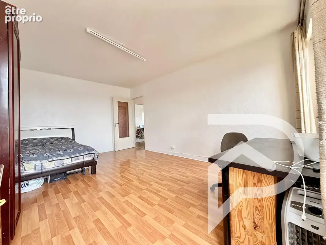 Appartement Vitry Sur Seine 4 pièce(s) 74.02 m2 - photo 2