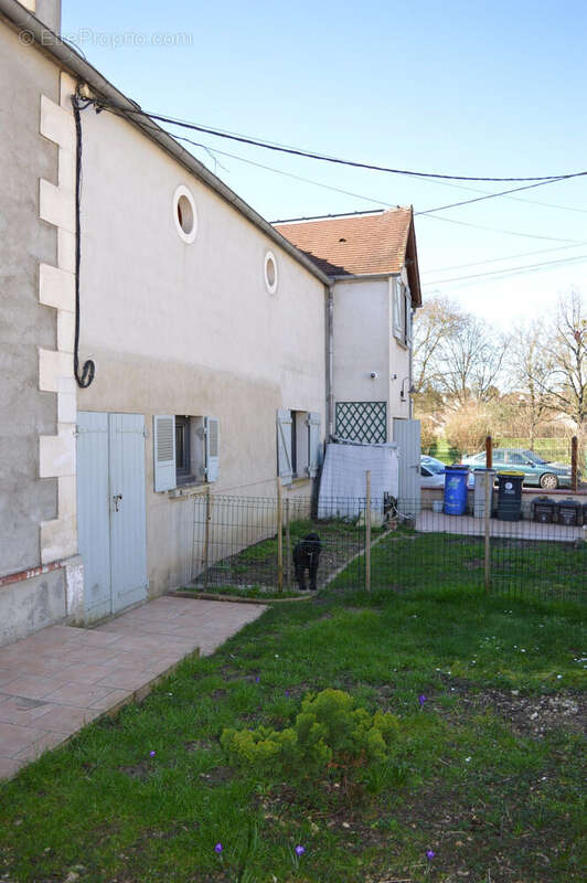 Maison à AUXERRE
