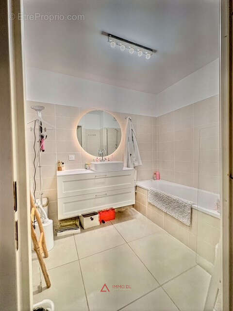 Appartement à MARSEILLE-12E