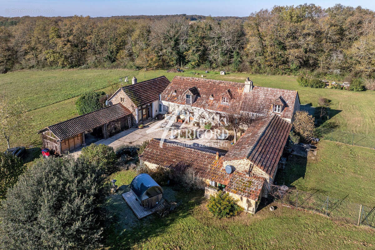 Maison à LALINDE