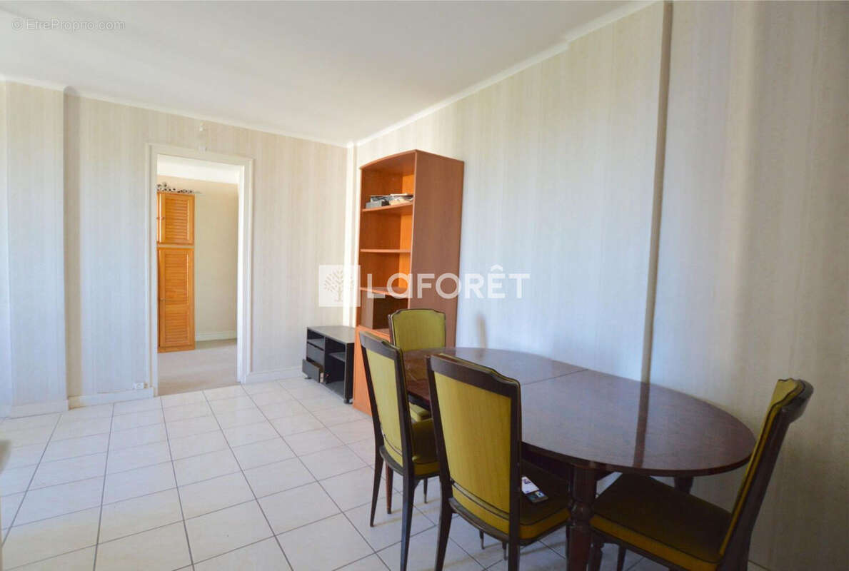 Appartement à VILLIERS-LE-BEL