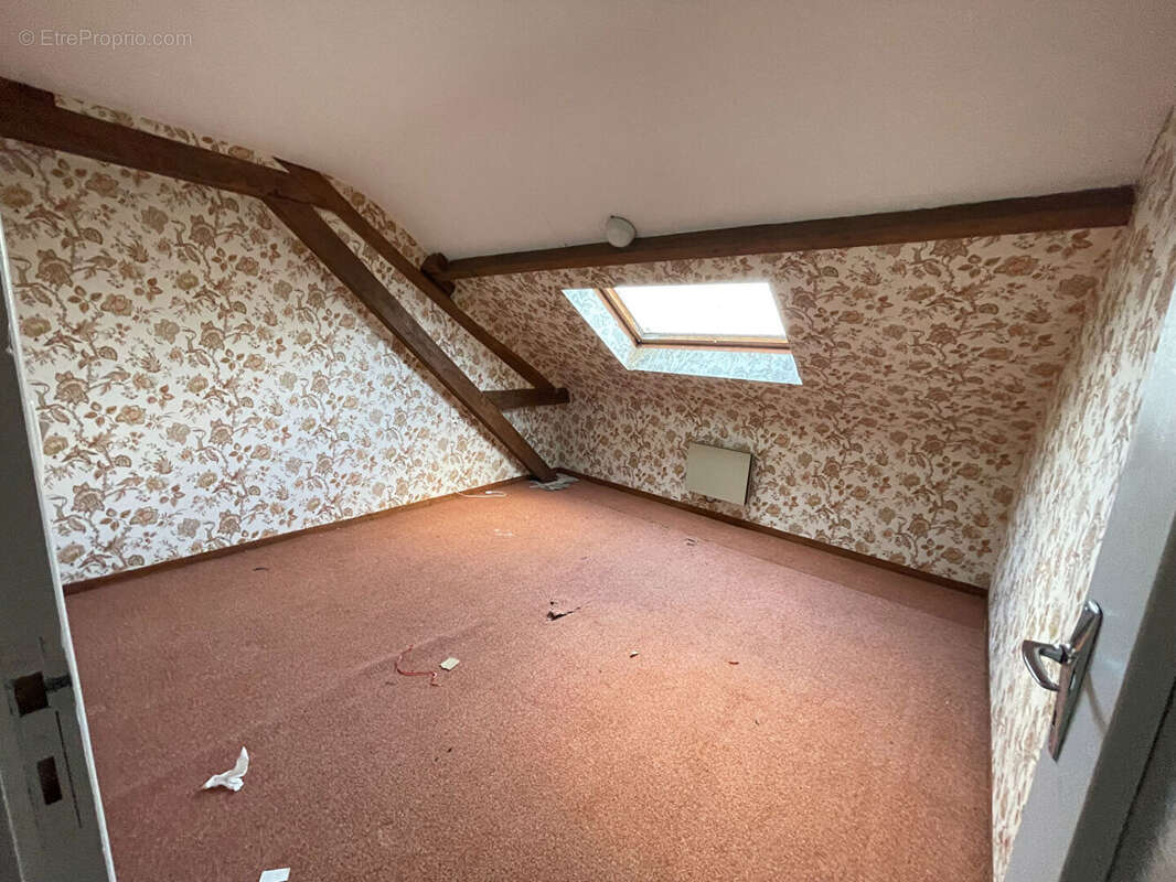 Maison à SAINT-AGIL