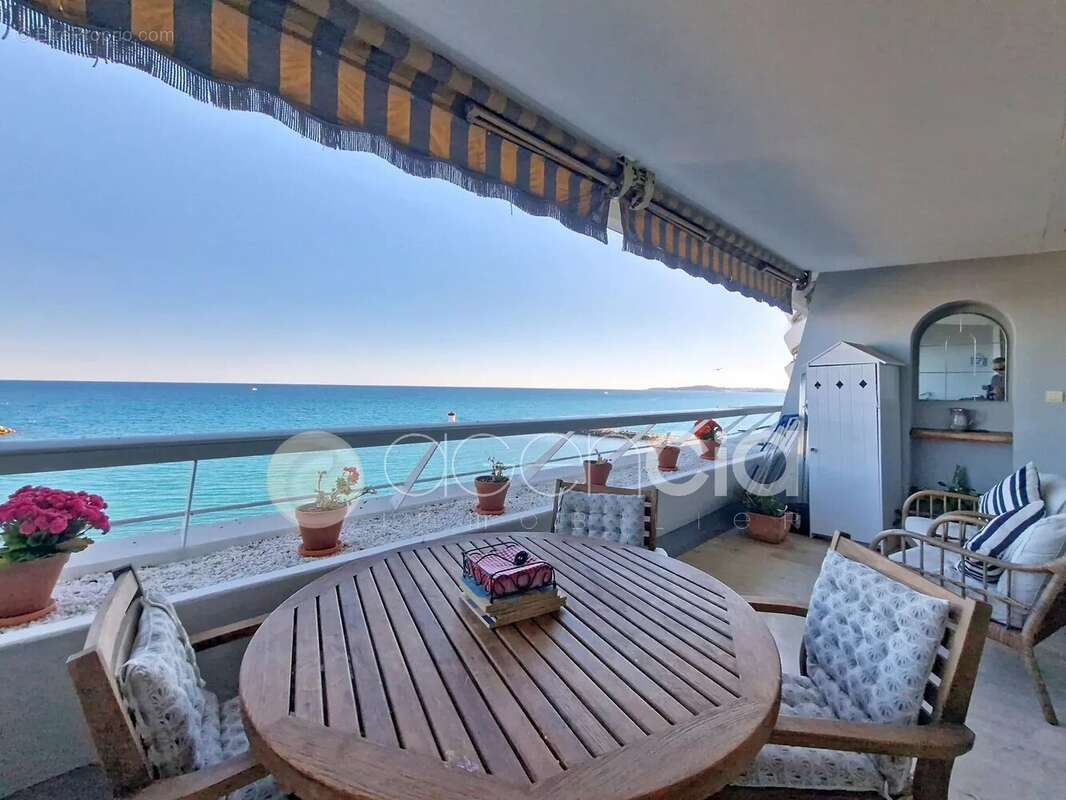 Appartement à VILLENEUVE-LOUBET