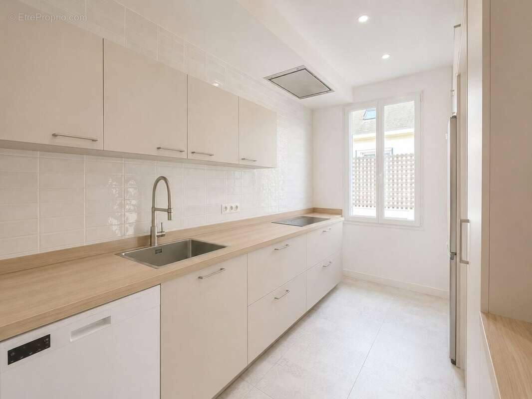 Maison 184 m² à Lorient  - photo 2