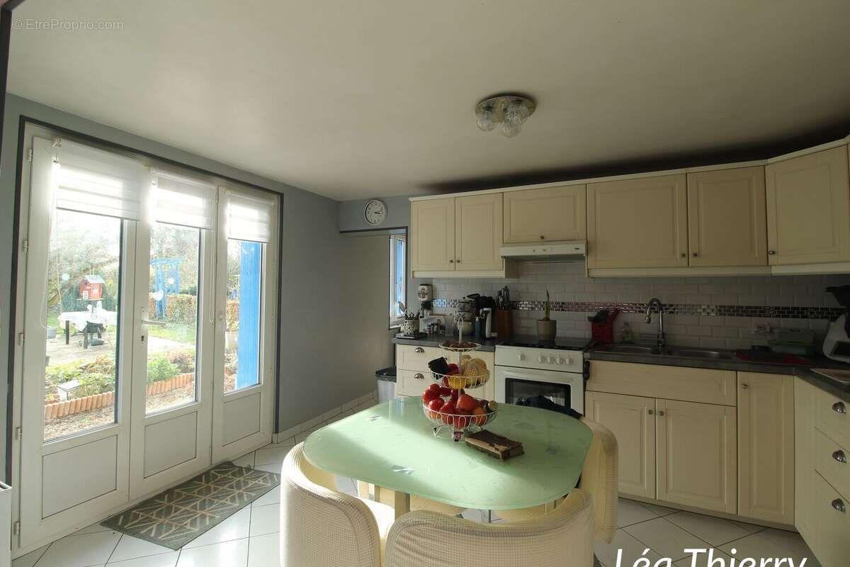 Maison à PONT-SAINT-PIERRE