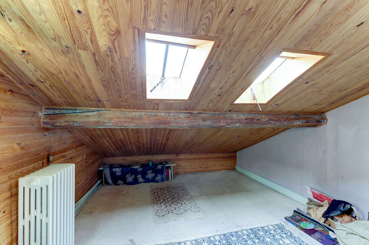 Maison à CLERMONT-FERRAND