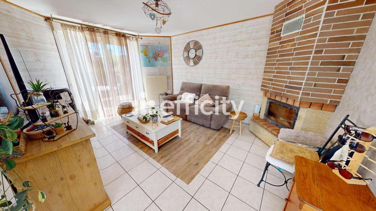 Maison 134 m² à Amagney  - photo 10