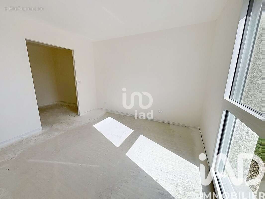 Photo 5 - Maison à QUINCY-VOISINS