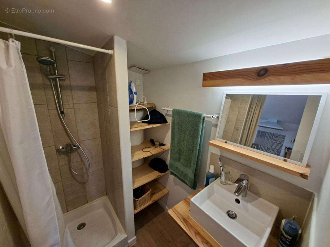 Maison à CHATEAUNEUF