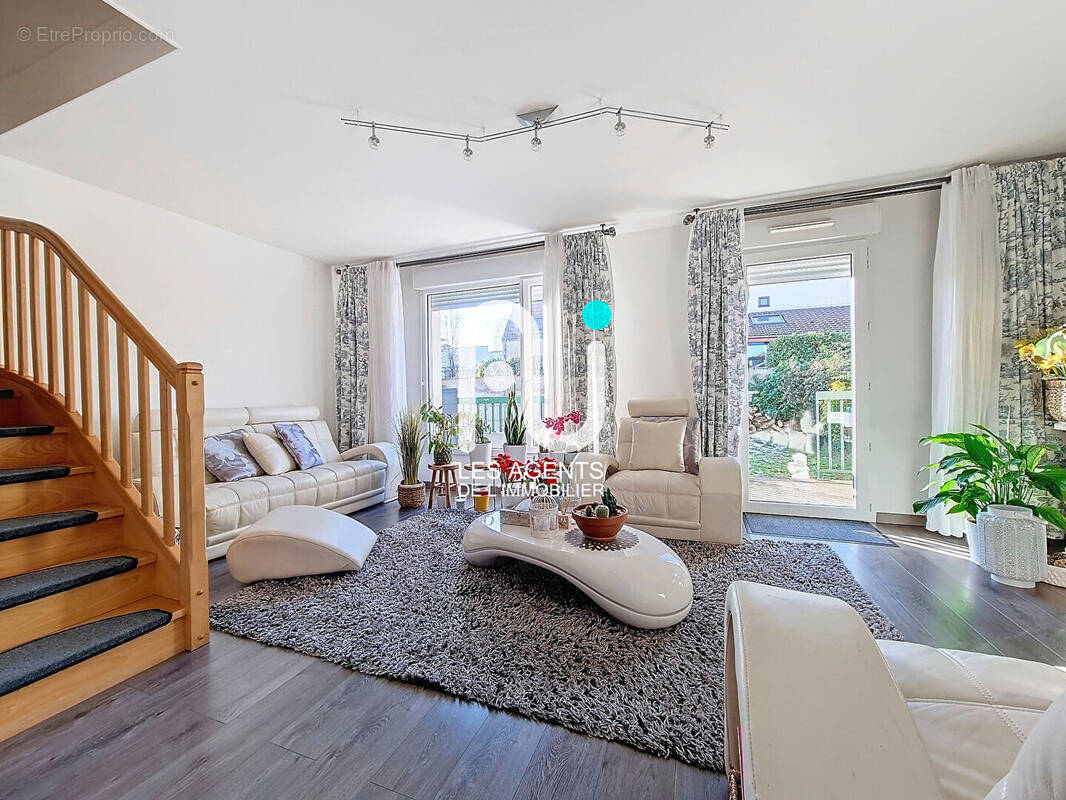 Maison à GENNEVILLIERS