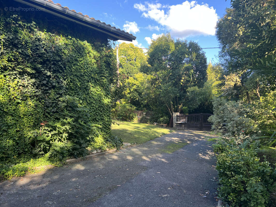 Maison à SALIES-DE-BEARN