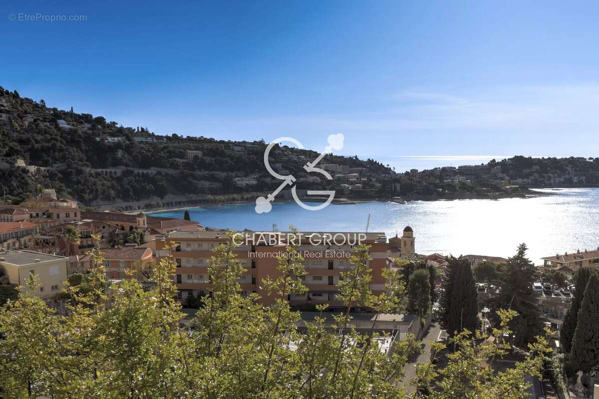 Appartement à VILLEFRANCHE-SUR-MER
