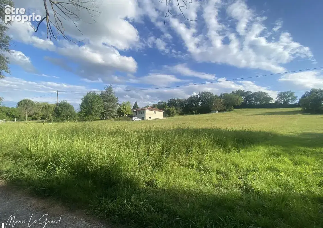 Terrain 4 190 m² à vendre à Castres (81100) - photo 2