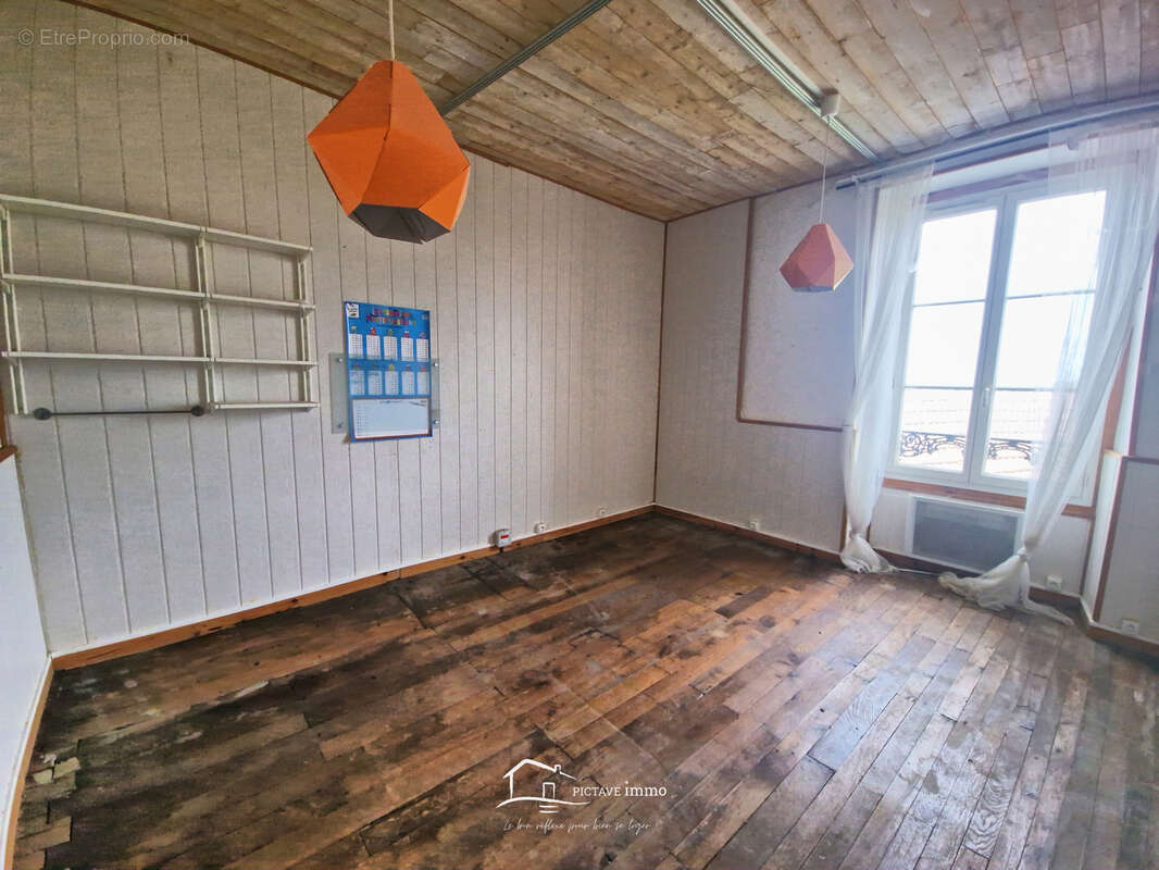 Appartement à LUSIGNAN
