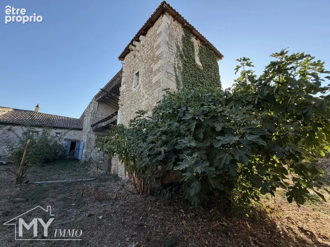 St Antoine de Breuilh : Propriété à rénover - photo 19