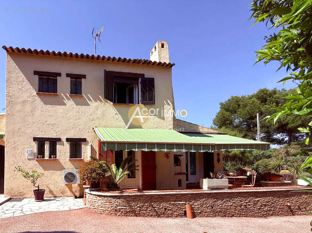 Maison à SANARY-SUR-MER