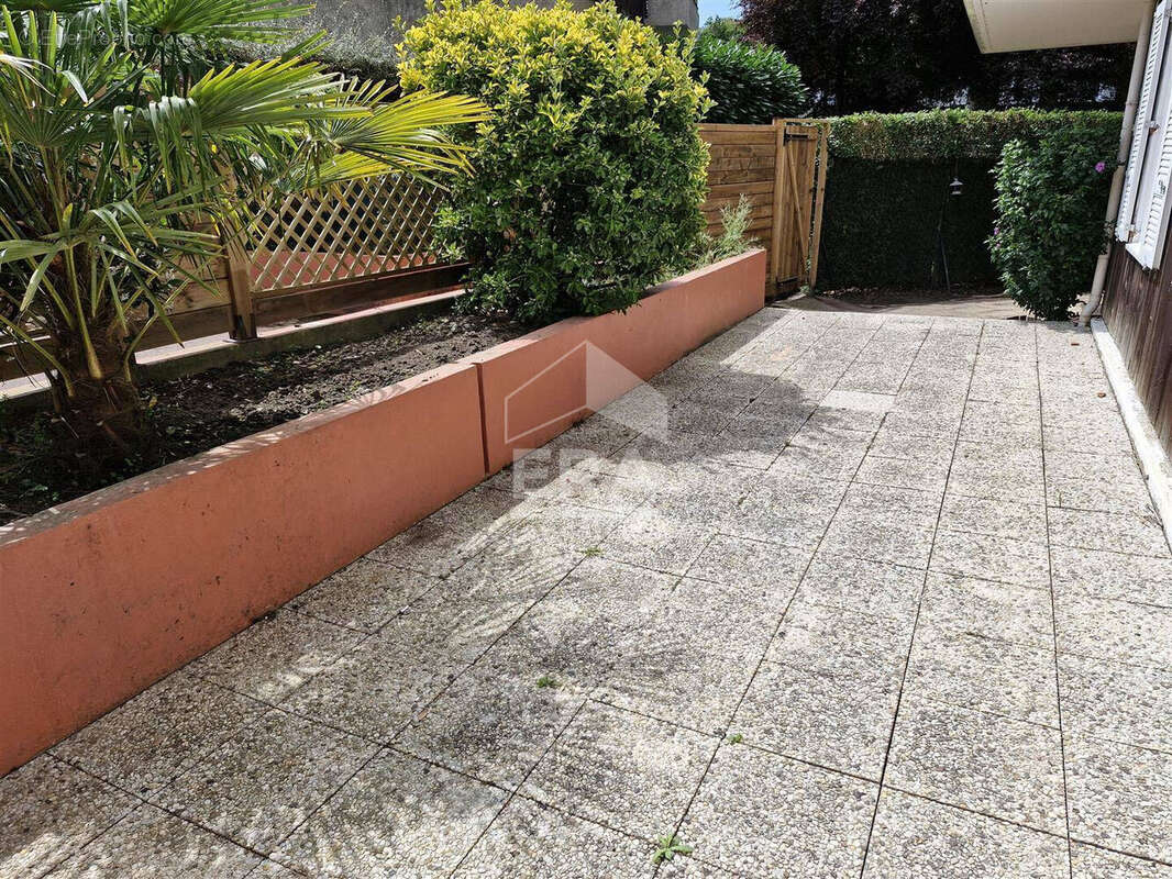 Appartement à EMERAINVILLE